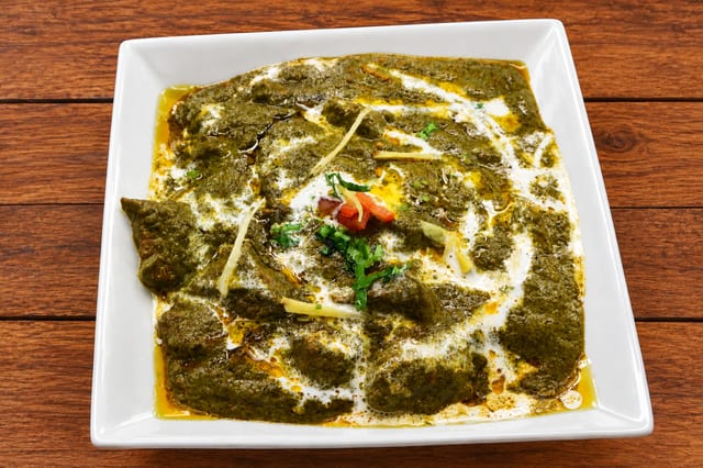 Saag Chicken-Boneless.
